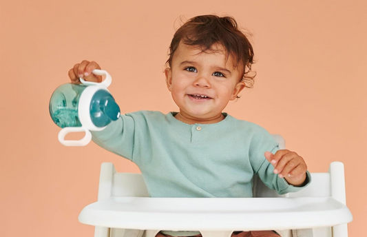 MEPAL Sippy Cup läckfri mugg med dubbelsidig pip 200 ml 6 m+
