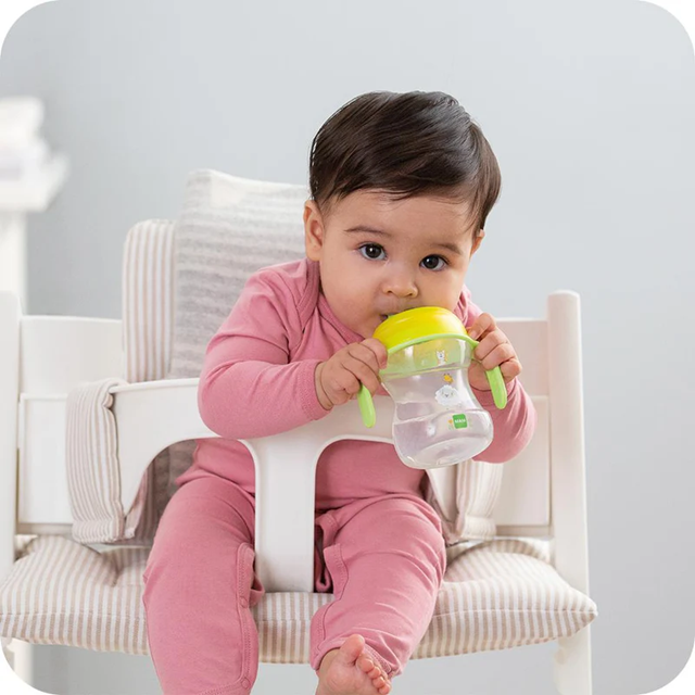MAM Learn To Drink Cup tasse anti-fuite avec bec 190 ml 6 m+