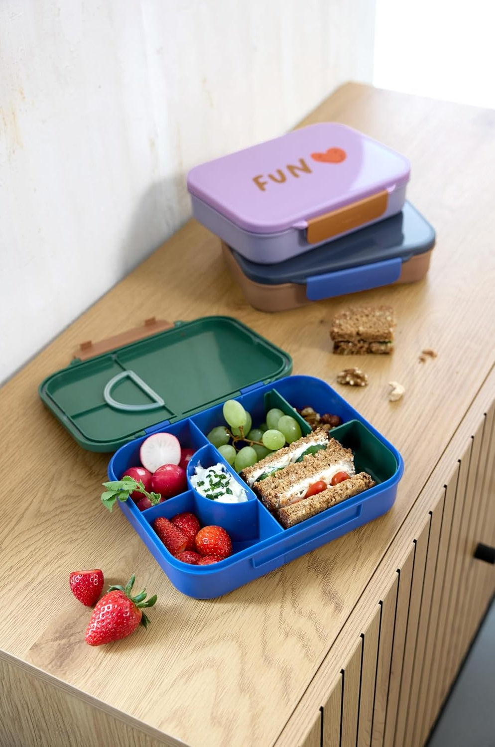 LÄSSIG Bento boîte à goûter compartimentée 17 × 21 cm Arc-en-ciel