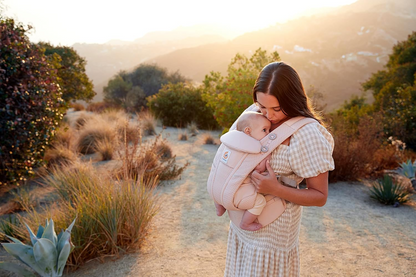 ERGOBABY OMNI BREEZE nosidełko ergonomiczne