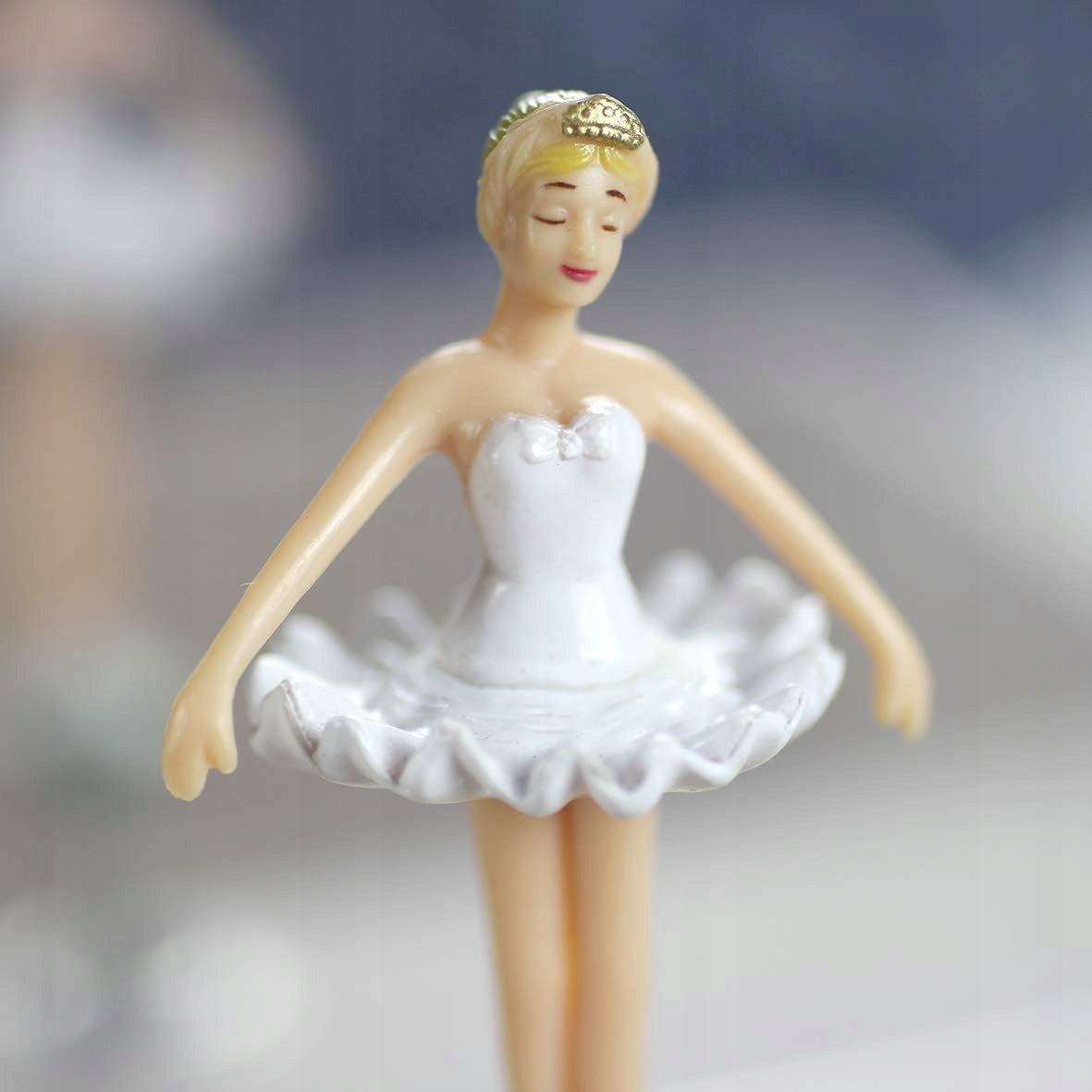 TROUSSELIER Balerina szkatułka nakręcana pozytywka Chopin "Nokturny" baletnica w białej sukience