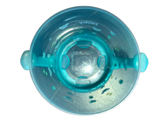 NIP snack container