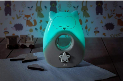 CHICCO Sweet Lights lampka nocna z melodiami i dźwiękami SOWA 13,5 x 18 cm
