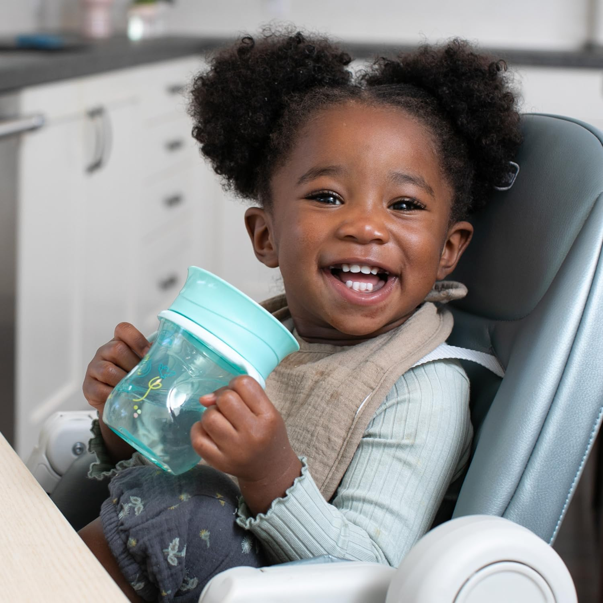 CHICCO Perfect Cup kubek niekapek ustnik 360 stopni 200 ml 12 m+