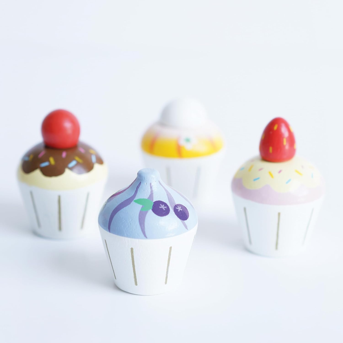 LE TOY VAN cupcakes en bois 4 pièces