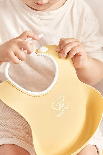 BABYBJORN bavoir en silicone avec poche x2