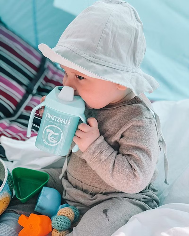 TWISTSHAKE Mini Cup kubek niekapek z ustnikiem i blenderem 230 ml 4 m+ – zdjęcie produktu 4