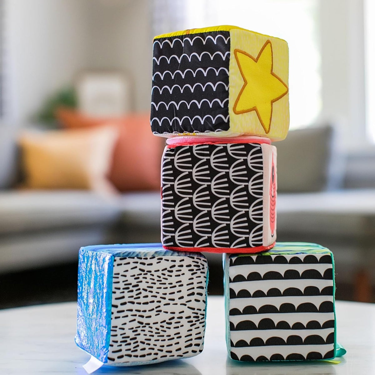 BABY EINSTEIN Explore & Discover Blocs éducatifs doux 4 pièces