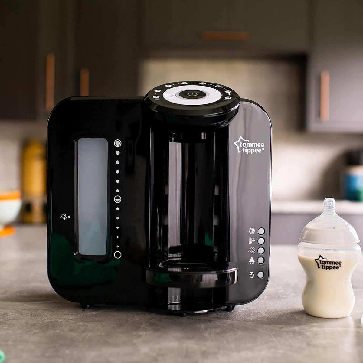 TOMMEE TIPPEE Perfect Prep EKSPRES DO MLEKA 2 min. czarny podgrzewacz do mleka z butelką