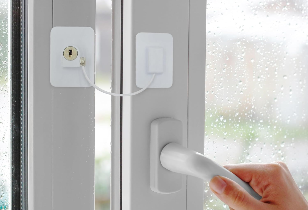 CHILD WINDOW SECURITY protection en acier pour fenêtres et armoires 1 pièce