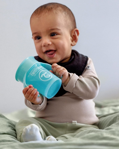 TWISTSHAKE 360 graden anti-lekbeker 230 ml 6 m+