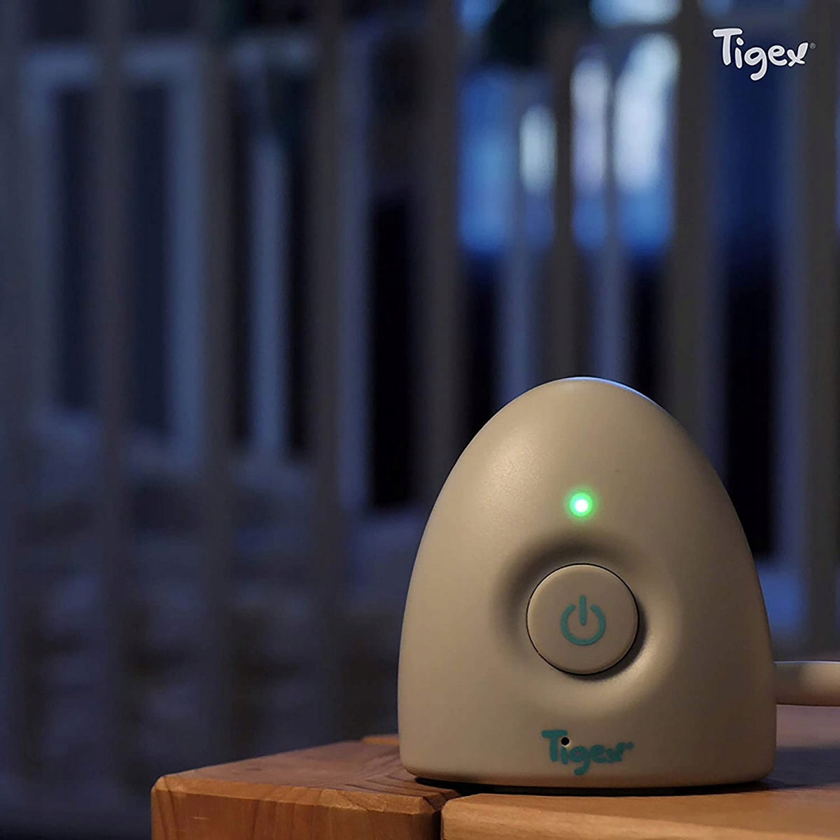 TIGEX EASY PROTECT elektroniczna niania audio, szary odbiornik z diodą i przyciskiem zasilania