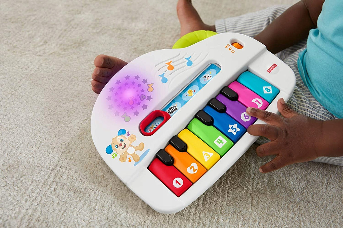 FISHER-PRICE GFK03 pianino 4w1 wersja niemiecka, interaktywne pianinko z kolorowymi klawiszami dla dzieci