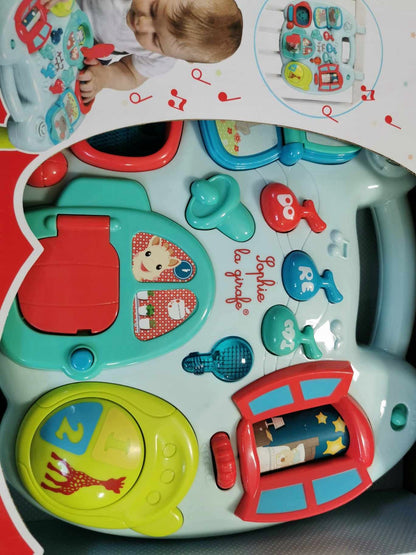 ŻYRAFA SOPHIE stolik do aktywności 10m+