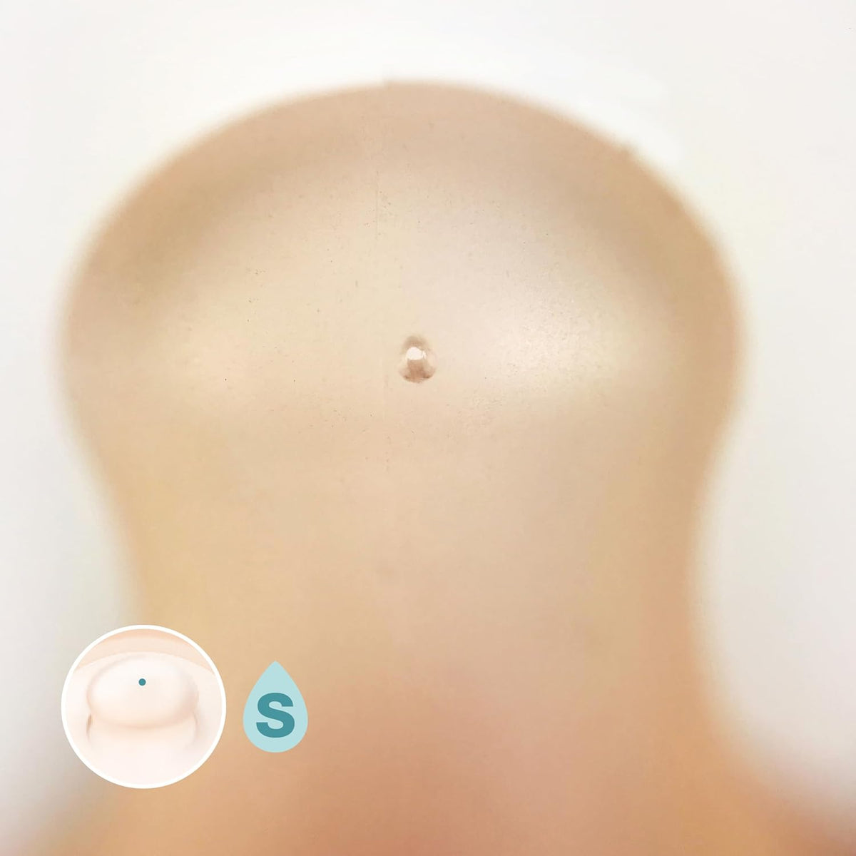 Slow Flow adjusted to the baby's sucking strength, soft silicone supporting natural feeding sensations