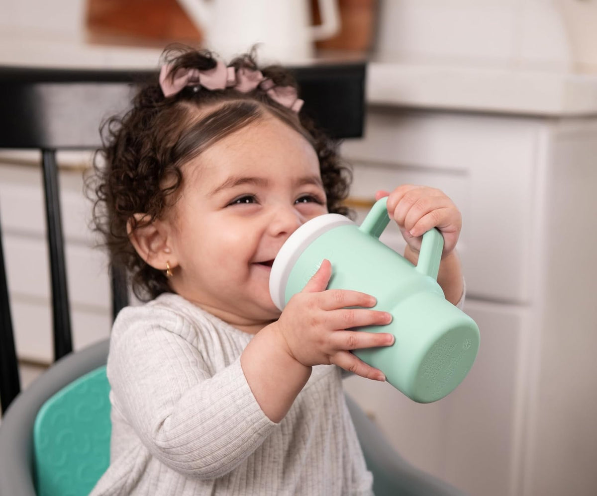 INFANTINO My 1st Tumbler gobelet anti-fuite en silicone avec embout 266 ml 6 m+