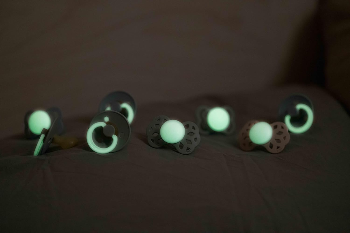 BIBS SUPREME GLOW sucettes apaisantes en silicone 6mois+ SYMÉTRIQUES