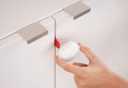 REER protections pour armoires à double porte 1 pièce