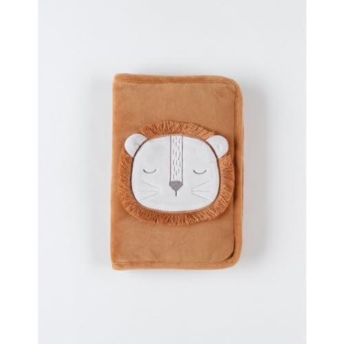 Karmelowa okładka Noukies Babou na książeczkę zdrowia z twarzą lwa na przodzie.