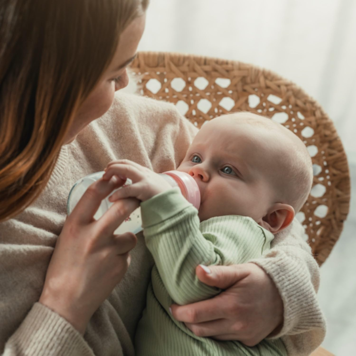 MAM Feel Good butelka szklana 260 ml 2 m+ smoczek 2 – zdjęcie produktu 4