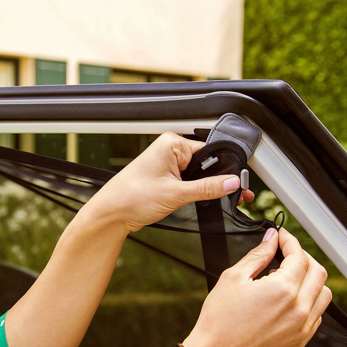 MUNCHKIN Brica parasole per auto protezione solare UVA/UVB
