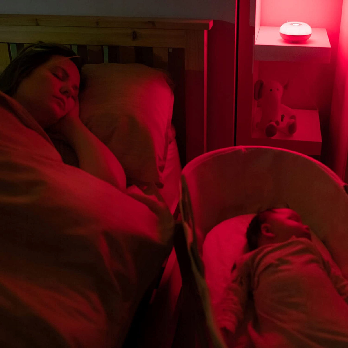 TOMMEE TIPPEE DreamMaker lampka nocna z czujnikiem, czerwona lampka dla niemowląt do spokojnego snu