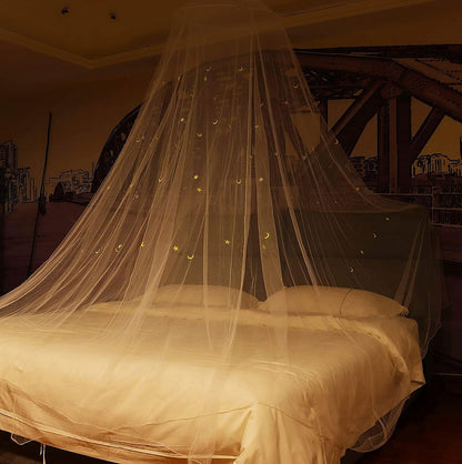 GLOW BED moskitiera do łóżeczka, baldachimu z fluorescencyjnymi gwiazdkami. Biały baldachim nad łóżkiem z gwiazdkami