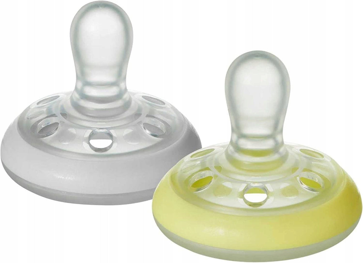 TOMMEE TIPPEE smoczek ortodo. x2 0-6msc ŚWIECI. smoczki uspokajające świecące w ciemności, bez BPA i BPS