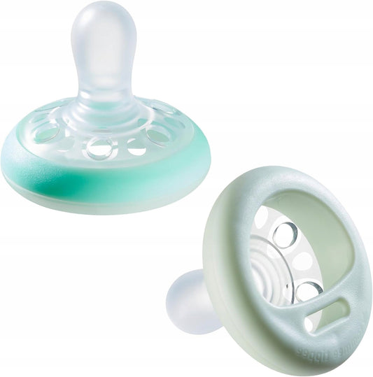 TOMMEE TIPPEE smoczek ortodontyczny x2 0-6msc ŚWIECĄ W CIEMNOŚCI