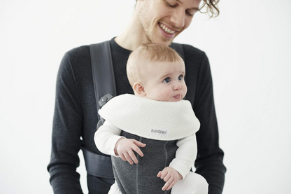 BABYBJORN śliniak do nosidełka x2 – zdjęcie produktu 4