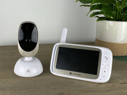MOTOROLA VM85 Connect niania elektroniczna 5" FHSS