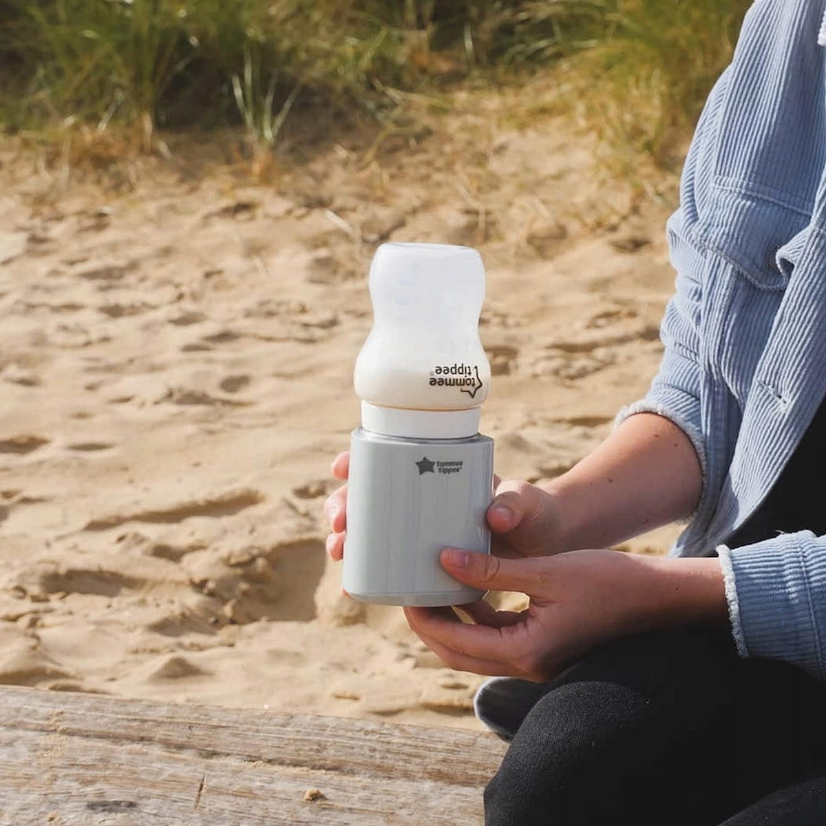 TOMMEE TIPPEE LetsGo podróżny podgrzewacz USB, przenośny podgrzewacz do butelek na plażę, szary