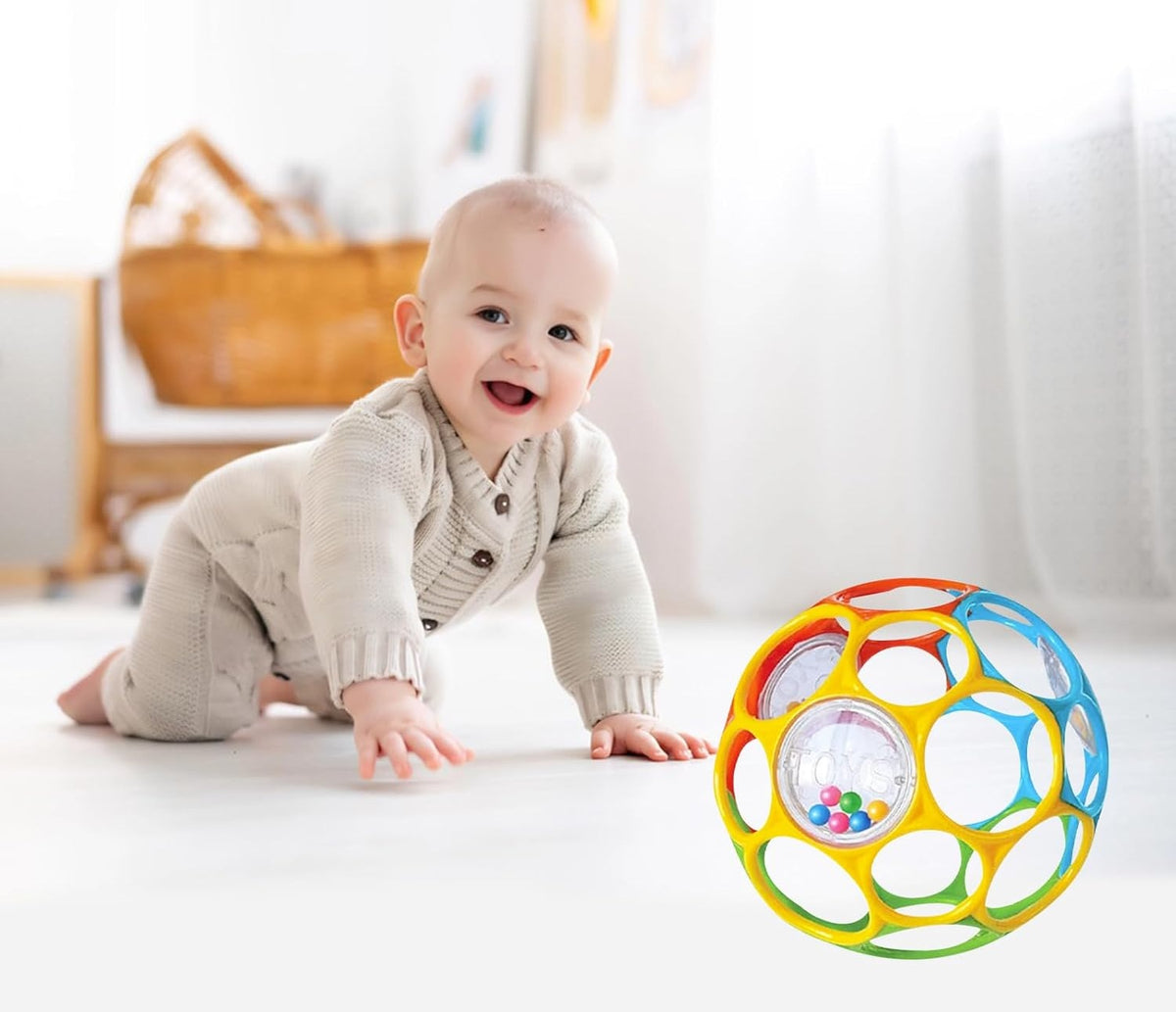 KIKUO Classic Ball teething grasping ball with rattles, 11.5 cm