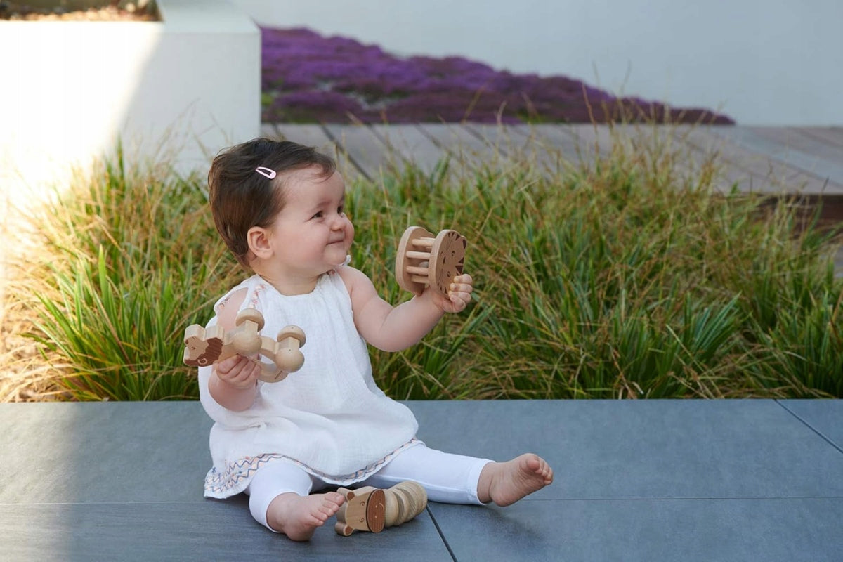 BEBE CONFORT ensemble de jouets en bois avec hochets 3 m+
