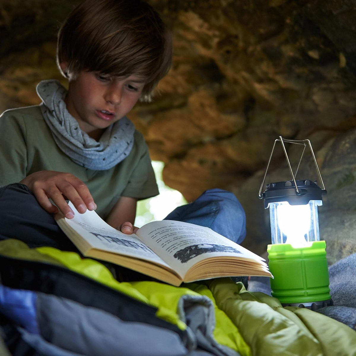 HABA Terra Kids lampe LED portable avec poignées et compartiment de rangement 8,5 x 19 cm