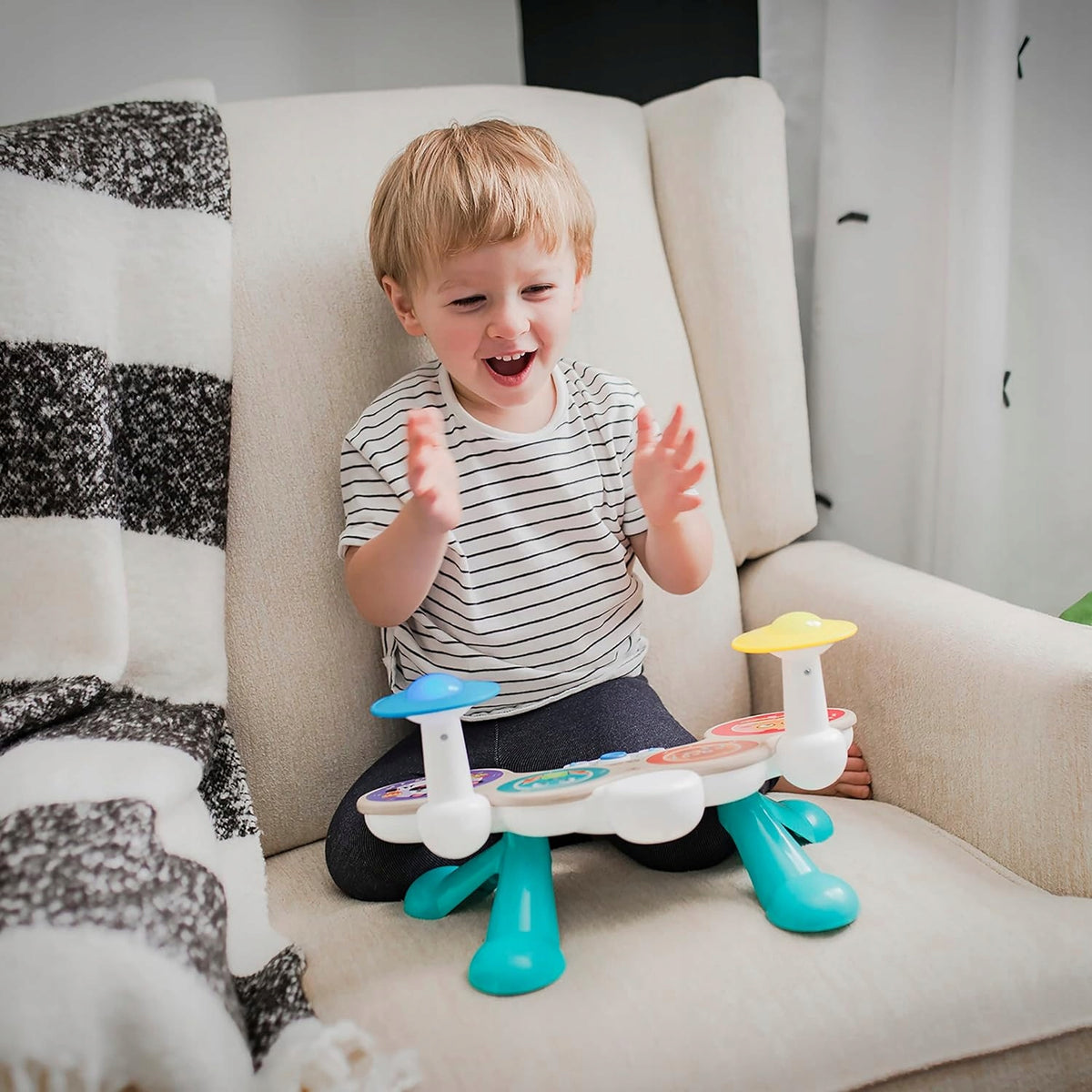HAPE Baby Einstein drewniana perkusja dotykowa, kolorowa zabawka muzyczna dla dzieci 12 m+ do zabawy w domu