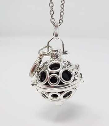 BOLA de GROSSESSE collier argenté avec grelot pour future maman